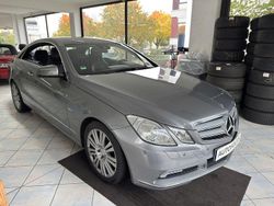 Grau Gebraucht 2010 Mercedes E250 Avantgarde Coupé | 10.990 € (Fairer Preis)