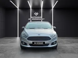Silber Gebraucht 2017 Ford S-MAX Titanium Van / Kleinbus | 22.990 € (Fairer Preis)