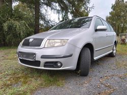 Silber Gebraucht 2006 Skoda Fabia Kombi | 1.950 € (Etwas zu teuer)