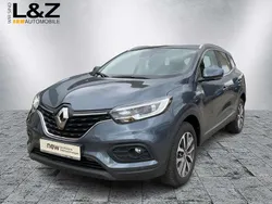 Grau Gebraucht 2022 Renault Kadjar Zen SUV | 19.950 € (Fairer Preis)