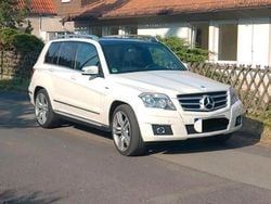 Weiß Gebraucht 2009 Mercedes GLK320 Edition 1 SUV | 13.000 € (Fairer Preis)