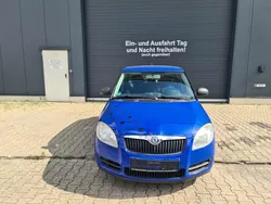 Blau Gebraucht 2007 Skoda Fabia Limousine | 1.700 € (Fairer Preis)