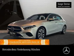 Iridiumsilber Gebraucht 2023 Mercedes A180 Advanced Limousine | 26.890 € (Fairer Preis)