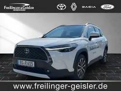 Schneeweiß Gebraucht 2024 Toyota Corolla Cross Premium SUV | 36.990 € (Fairer Preis)