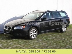 Schwarz Gebraucht 2012 Volvo V70 Kinetic Kombi | 5.800 € (Guter Preis)