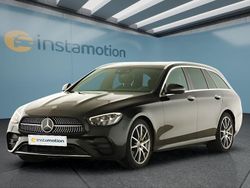 Schwarz Gebraucht 2024 Mercedes E220 Kombi | 51.199 €