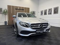 Silber Gebraucht 2018 Mercedes E220 Avantgarde Limousine | 25.950 € (Superpreis)