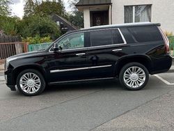 Schwarz Gebraucht 2015 Cadillac Escalade SUV | 37.500 €