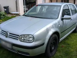 Silber Gebraucht 2003 VW Golf IV Kleinwagen | 1.300 € (Fairer Preis)