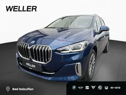 Phytonicblau (blau) Gebraucht 2024 BMW 218 Active Tourer Comfort Edition Van / Kleinbus | 28.895 € (Superpreis)