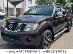Black pepper Gebraucht 2010 Nissan Navara Abholung | 14.900 € (Fairer Preis)