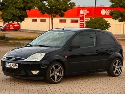 Schwarz Gebraucht 2004 Ford Fiesta Ghia Kleinwagen | 1.500 € (Fairer Preis)