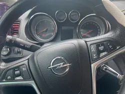 Schwarz Gebraucht 2009 Opel Insignia Kombi | 1.650 € (Superpreis)