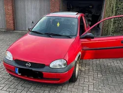 Rot Gebraucht 1998 Opel Corsa Swing Kleinwagen | 1.890 € (Fairer Preis)