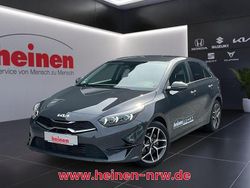 Grau Gebraucht 2025 Kia Ceed Style Kleinwagen | 24.480 € (Fairer Preis)