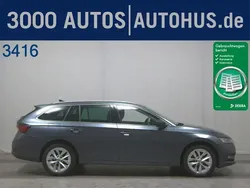 Brilliant silber Gebraucht 2021 Skoda Octavia Kombi | 19.480 € (Fairer Preis)