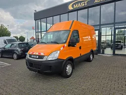 Orange Gebraucht 2010 Iveco Daily Limousine | 11.980 € (Teuer)