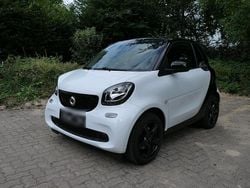 Weiß Gebraucht 2016 Smart ForTwo Coupé Coupé | 11.500 € (Fairer Preis)