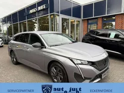 Artense grau Gebraucht 2024 Peugeot 308 Allure Kombi | 21.790 € (Superpreis)