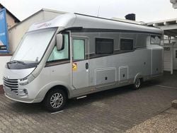 Silber Gebraucht 2021 Iveco Daily | 156.000 €