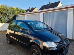 Schwarz Gebraucht 2006 VW Fox Kleinwagen | 900 € (Guter Preis)