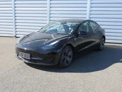 Schwarz Gebraucht 2022 Tesla Model 3 RWD Limousine | 32.290 € (Etwas zu teuer)