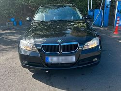 Schwarz Gebraucht 2007 BMW 318 Kombi | 2.700 € (Guter Preis)