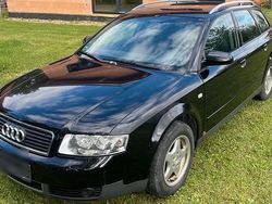 Schwarz Gebraucht 2002 Audi A4 Kombi | 1.099 € (Guter Preis)