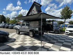 Grau Gebraucht 2013 Land Rover Defender Adventure SUV | 59.985 € (Teuer)