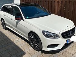 Weiß Gebraucht 2015 Mercedes E400 AMG Kombi | 34.999 €