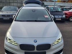 Weiß Gebraucht 2016 BMW 218 Active Tourer Van / Kleinbus | 8.200 € (Guter Preis)