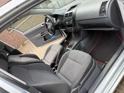 Grau Gebraucht 2003 VW Polo Kleinwagen | 800 € (Guter Preis)