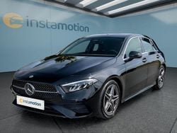 Schwarz Gebraucht 2023 Mercedes A180 Limousine | 29.749 € (Etwas zu teuer)