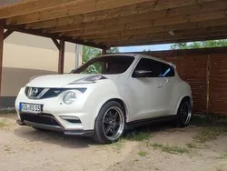 Weiß Gebraucht 2015 Nissan Juke Nismo RS SUV | 11.999 € (Fairer Preis)