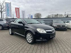Schwarz Gebraucht 2009 Opel Tigra Edition Cabrio | 2.300 € (Fairer Preis)