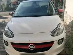 Weiß Gebraucht 2015 Opel Adam Kleinwagen | 5.700 € (Fairer Preis)