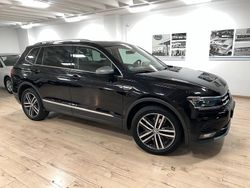Schwarz Gebraucht 2018 VW Tiguan Allspace Highline SUV | 19.000 € (Guter Preis)