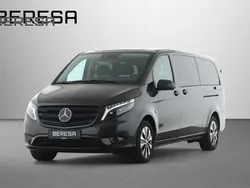 Grau Gebraucht 2024 Mercedes Vito Van / Kleinbus | 46.880 €