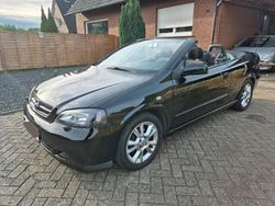 Schwarz Gebraucht 2002 Opel Astra Cabriolet Cabrio | 1.200 €