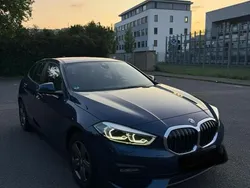 Blau Gebraucht 2020 BMW 118 Kleinwagen | 17.999 € (Etwas zu teuer)