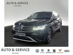 Schwarz Gebraucht 2022 VW Tiguan Allspace Elegance SUV | 33.990 € (Fairer Preis)