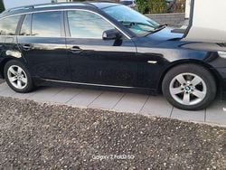 Schwarz Gebraucht 2009 BMW 520 Lifestyle Kombi | 2.600 € (Superpreis)
