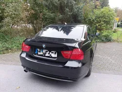 Schwarz Gebraucht 2011 BMW 320 Limousine | 4.500 € (Guter Preis)