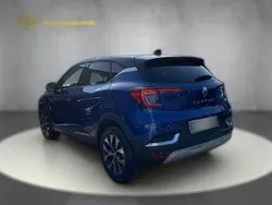 Blau metallic Gebraucht 2023 Renault Captur Techno SUV | 21.570 € (Etwas zu teuer)