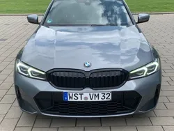 Grau Gebraucht 2022 BMW 320 M Sport Kombi | 34.900 € (Fairer Preis)