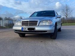 Silber Gebraucht 1994 Mercedes C200 Elegance Limousine | 6.300 €