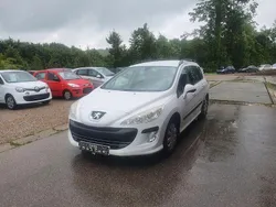 Weiß Gebraucht 2008 Peugeot 308 Filou Kombi | 2.450 € (Etwas zu teuer)
