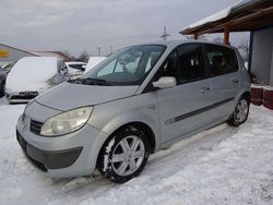 Grau Gebraucht 2004 Renault Scénic II Van / Kleinbus | 1.900 € (Fairer Preis)