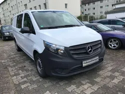 Weiß Gebraucht 2018 Mercedes Vito Van / Kleinbus | 21.901 € (Fairer Preis)