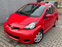 Rot Gebraucht 2010 Toyota Aygo Cool Kleinwagen | 4.999 € (Etwas zu teuer)